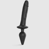 6017104-IMAGE 1-switch-plug-in-realistic-dildo-XXL-noir-strap-on-me-2000X2000